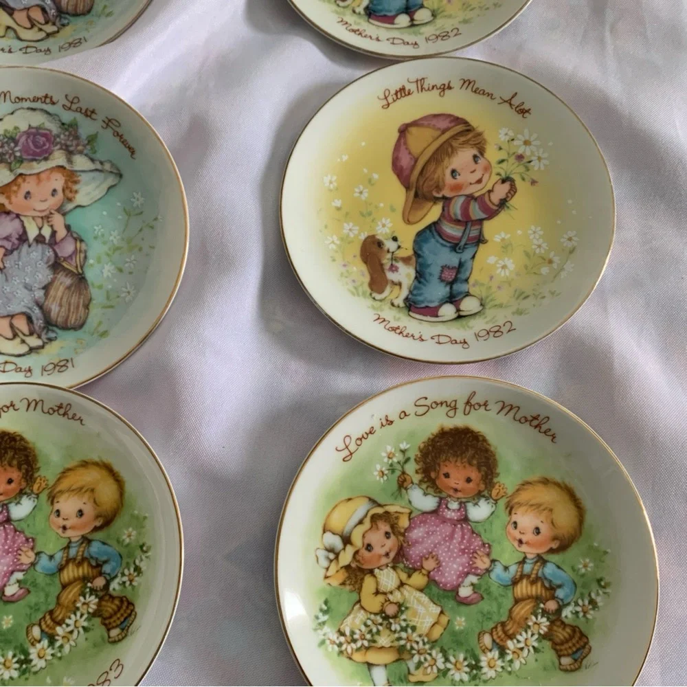Avon Mother’s Day Collectible Porcelain Plates Set of 7 Children Illustrations